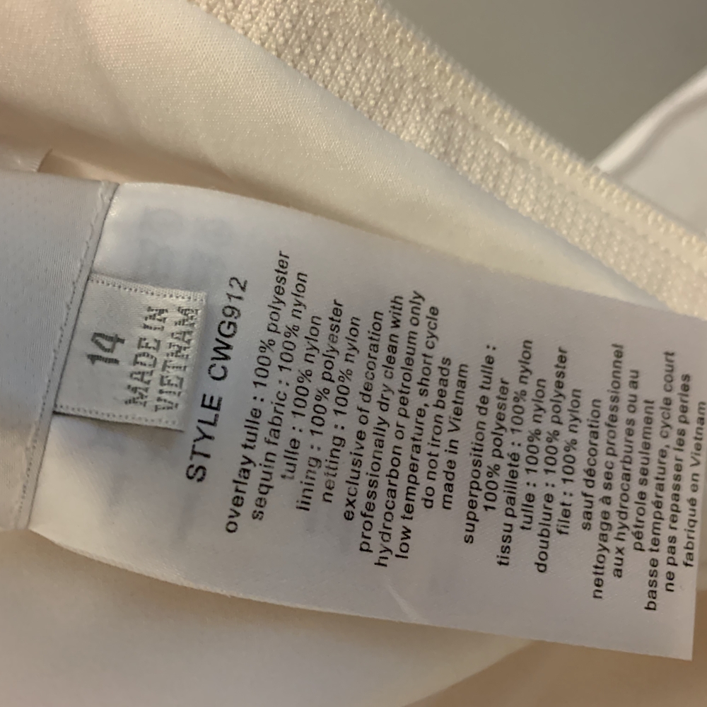 Oleg Cassini Wedding Dress in Cream